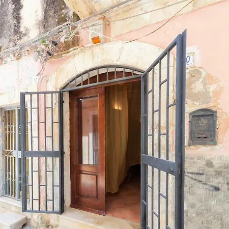 Appartement Ortigia Vicolo Giudecca Flat à Syracuse Extérieur photo